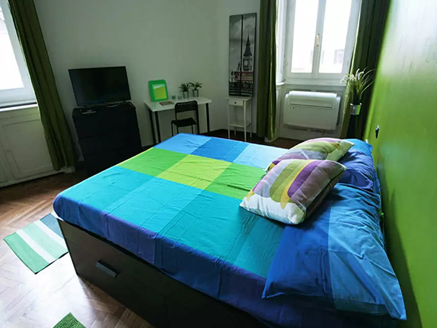 Immagine 4 di Camera in affitto  in Via Guercino a Milano