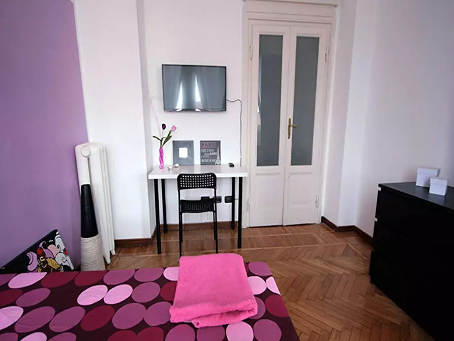 Immagine 10 di Camera in affitto  in Via Guercino a Milano