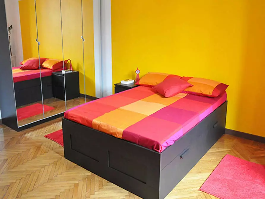 Immagine 3 di Camera in affitto  in Via Guercino a Milano