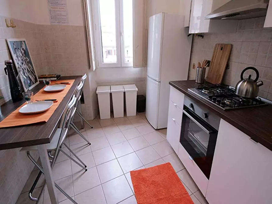 Immagine 8 di Camera in affitto  in Via Guercino a Milano