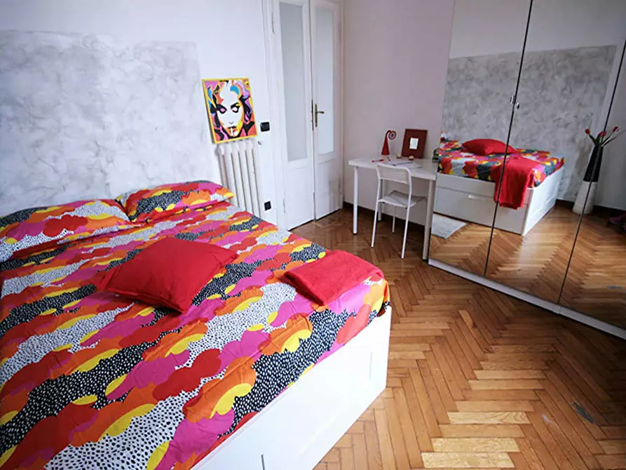 Immagine 2 di Camera in affitto  in Via Guercino a Milano