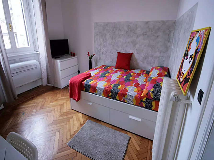 Immagine 3 di Camera in affitto  in Via Guercino a Milano