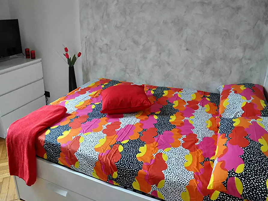 Immagine 1 di Camera in affitto  in Via Guercino a Milano