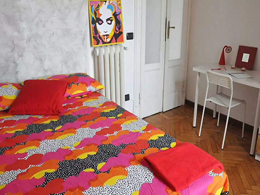 Immagine 6 di Camera in affitto  in Via Guercino a Milano