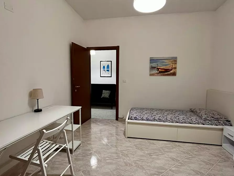 Immagine 6 di Appartamento in affitto  in Via delle Naiadi a Roma