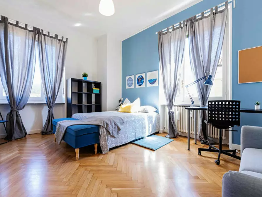 Immagine 2 di Camera in affitto  in Via delle Rosine a Torino