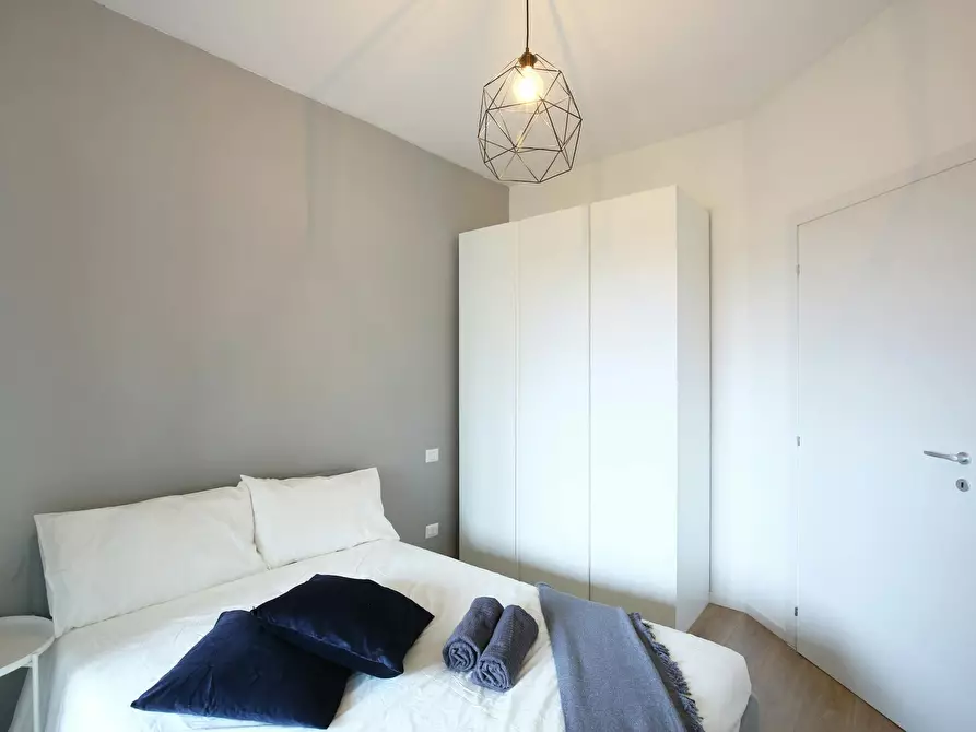 Immagine 4 di Camera in affitto  in Via Carlo Marx a Milano