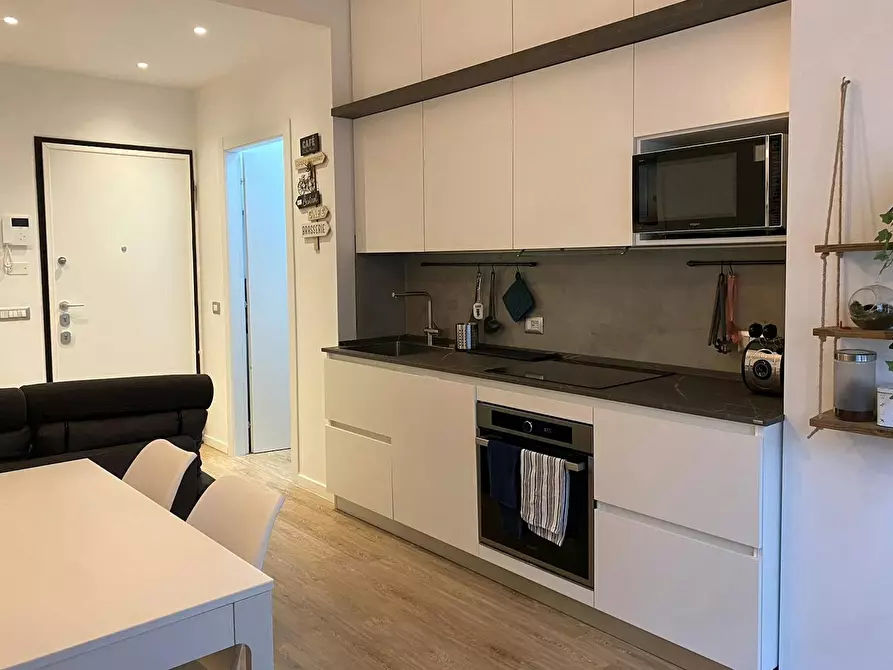 Immagine 9 di Appartamento in affitto  in Viale Monza a Milano