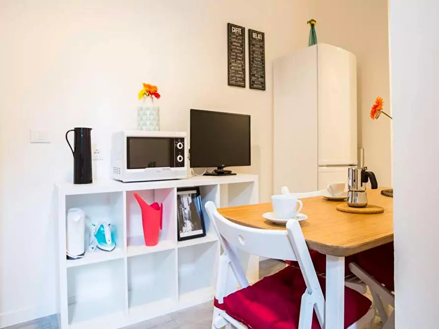 Immagine 10 di Camera in affitto  in Via Salvatore Barzilai a Milano