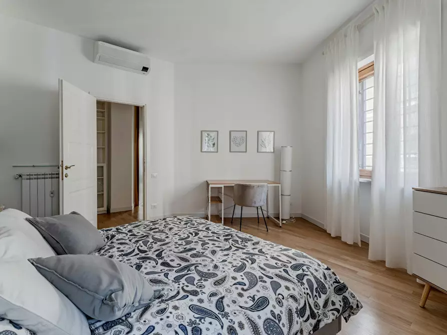 Immagine 4 di Appartamento in affitto  in Via dell'Accademia dei Virtuosi a Roma