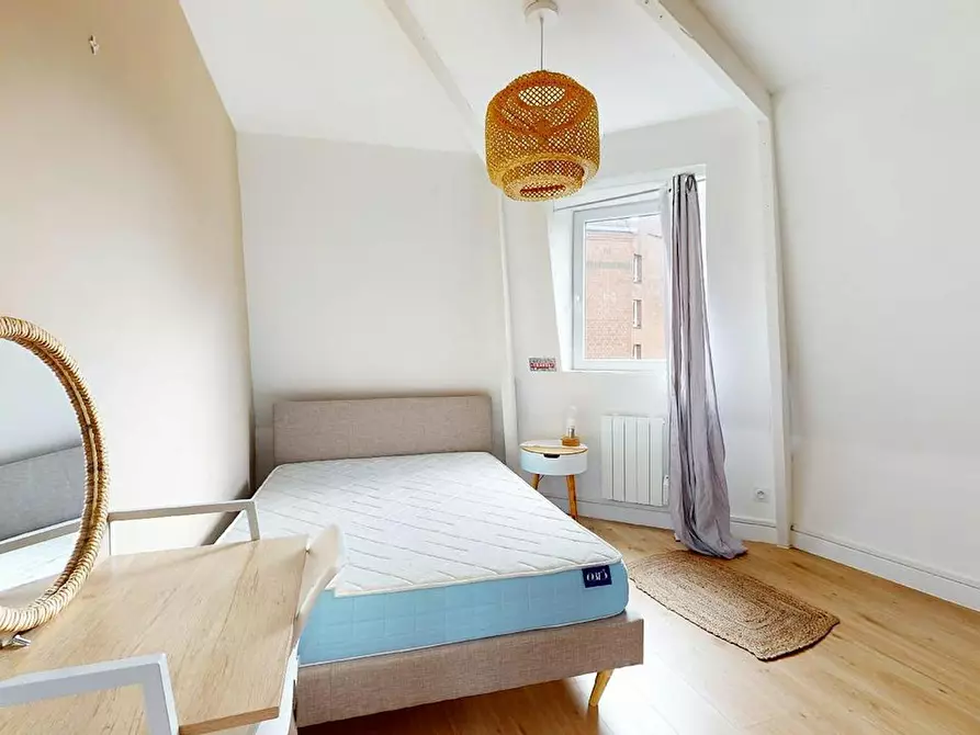 Immagine 3 di Camera in affitto  in Rue Rabelais a Lille