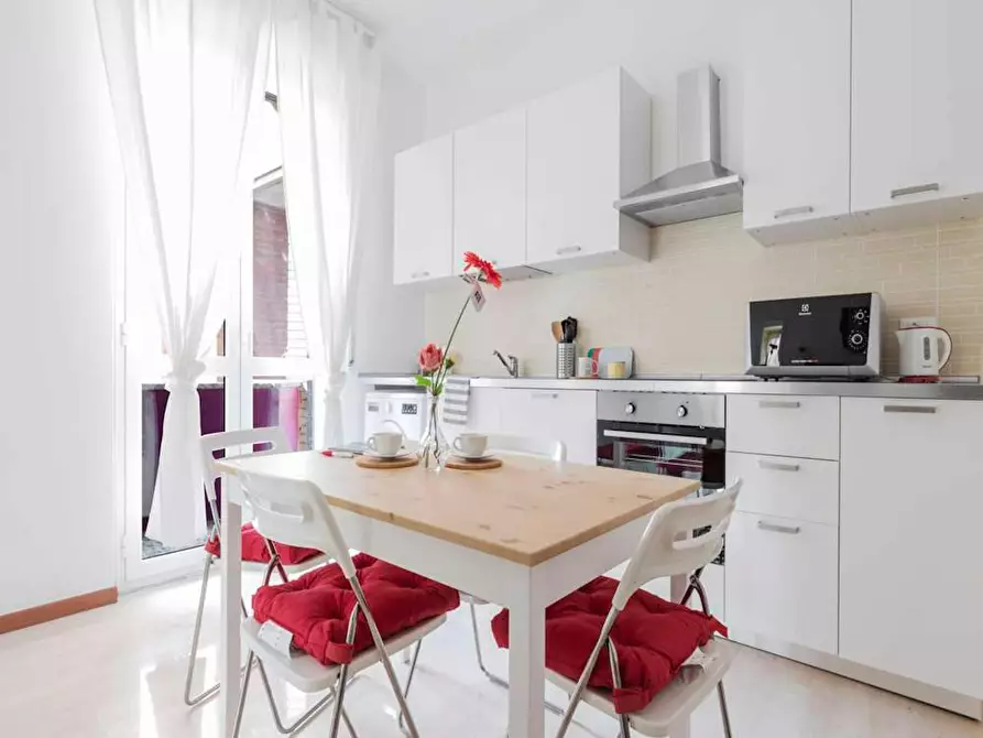 Immagine 9 di Camera in affitto  in Largo Cavalieri di Malta a Milano