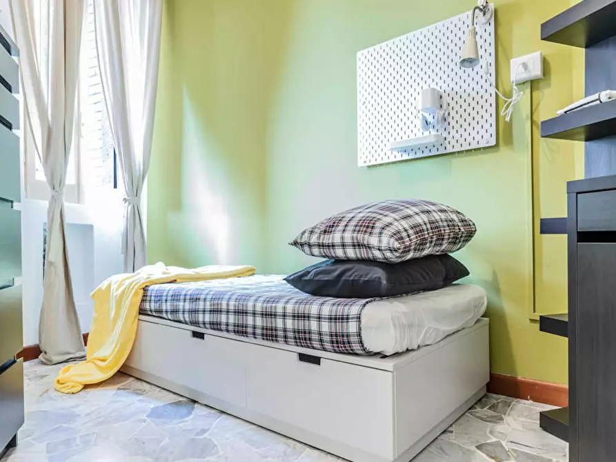 Immagine 1 di Camera in affitto  in Largo Cavalieri di Malta a Milano