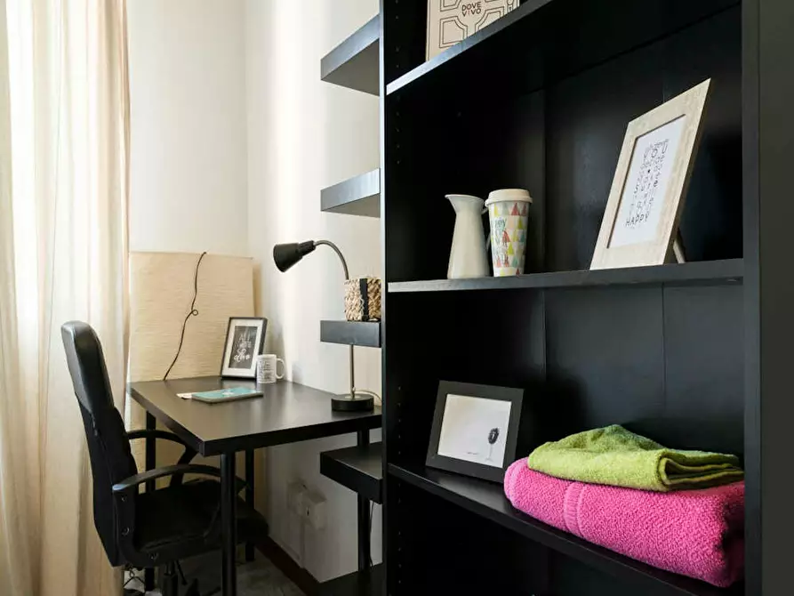 Immagine 6 di Camera in affitto  in Via Salvatore Barzilai a Milano