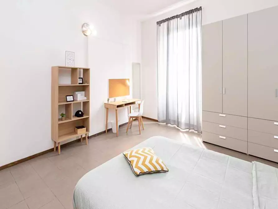 Immagine 5 di Camera in affitto  in Via Giuseppe Meda a Milano