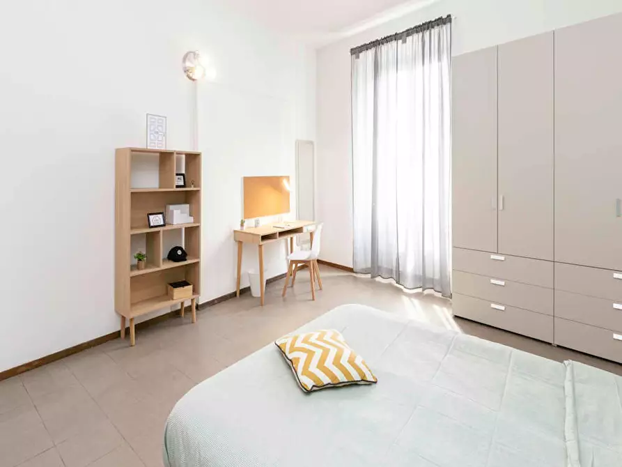 Immagine 5 di Camera in affitto  in Via Giuseppe Meda a Milano