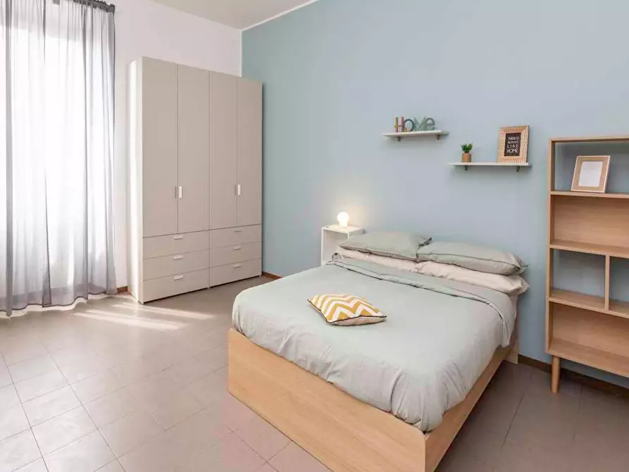 Immagine 4 di Camera in affitto  in Via Giuseppe Meda a Milano