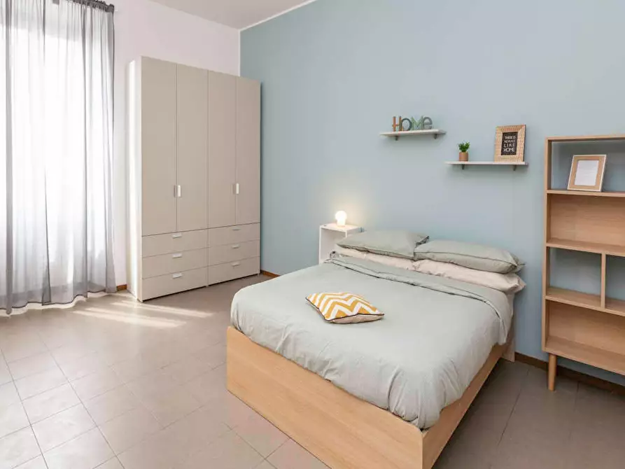 Immagine 4 di Camera in affitto  in Via Giuseppe Meda a Milano