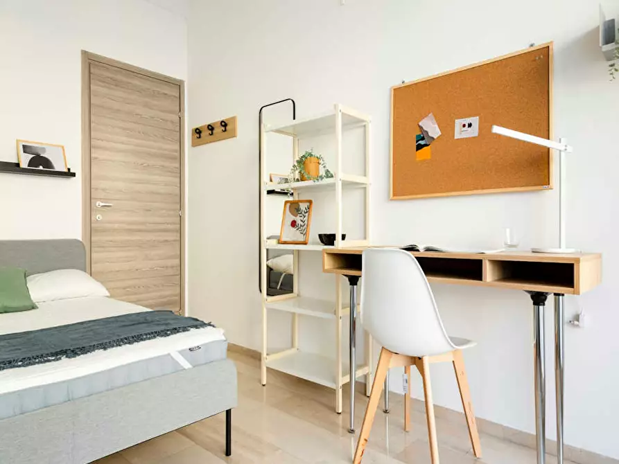 Immagine 4 di Camera in affitto  in Via Amatore Sciesa a Milano