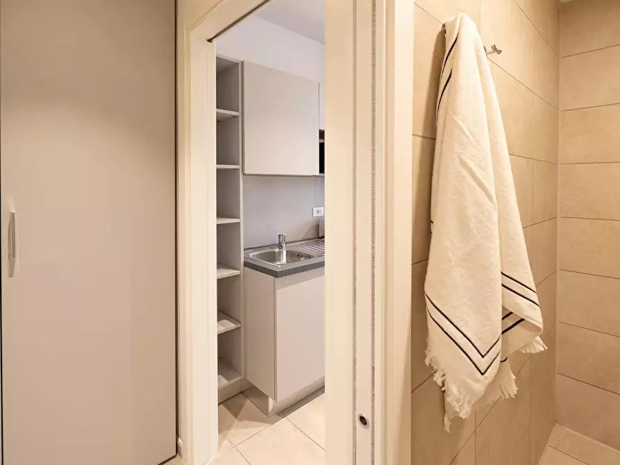 Immagine 9 di Appartamento in affitto  in Viale della Toscana a Firenze