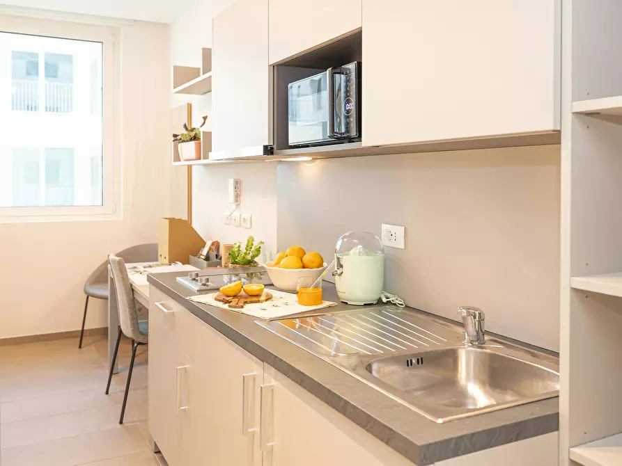 Immagine 9 di Appartamento in affitto  in Viale della Toscana a Firenze