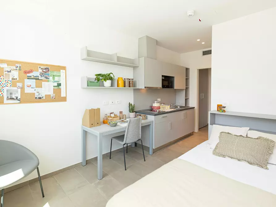 Immagine 2 di Appartamento in affitto  in Viale della Toscana a Firenze