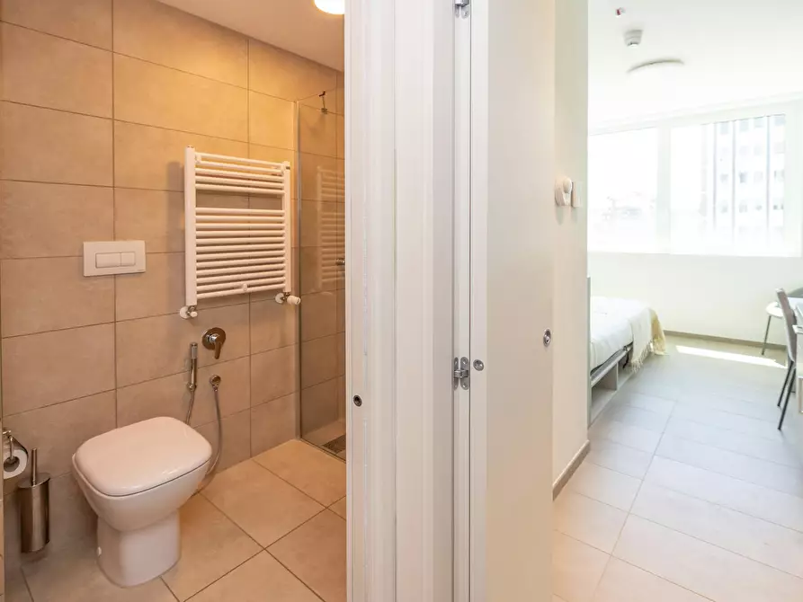 Immagine 8 di Appartamento in affitto  in Viale della Toscana a Firenze