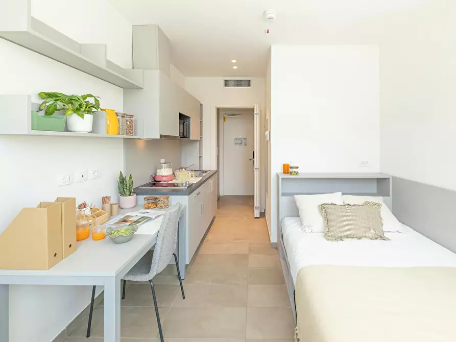 Immagine 1 di Appartamento in affitto  in Viale della Toscana a Firenze