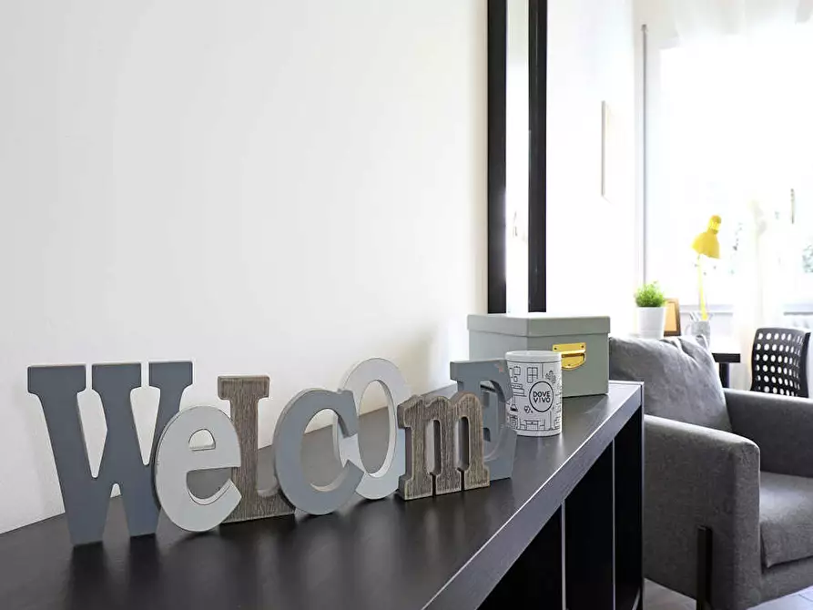 Immagine 5 di Camera in affitto  in Via Antonino Lo Surdo a Roma