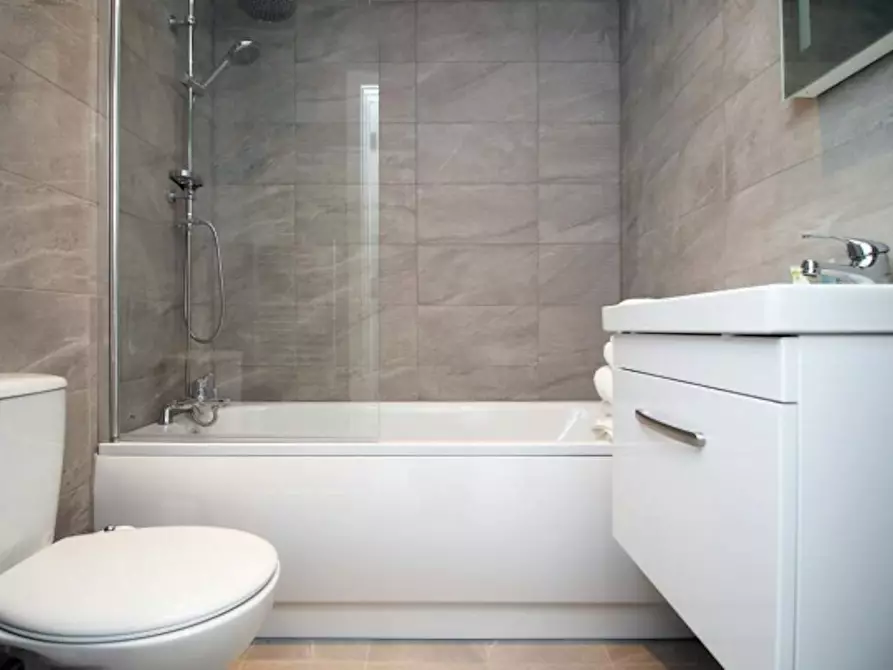 Immagine 6 di Casa indipendente in affitto  in Clarence Street a 