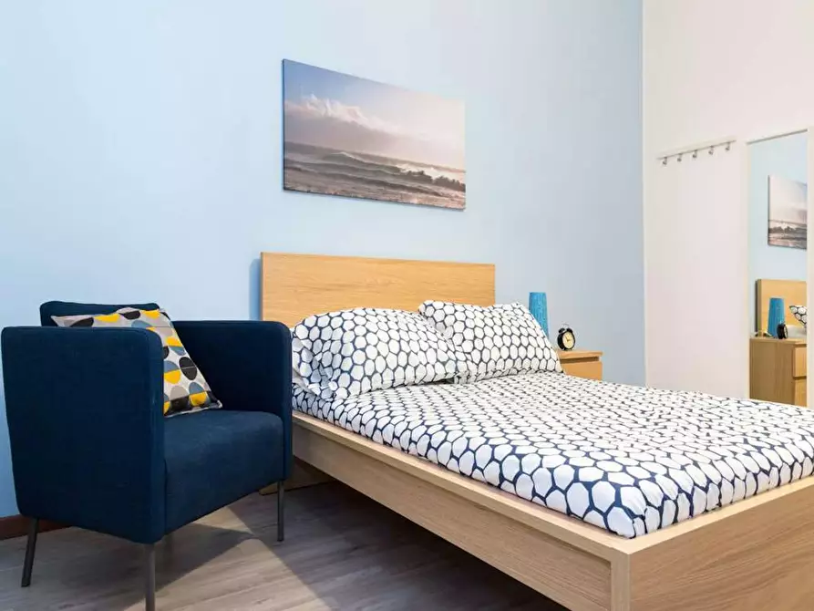 Immagine 4 di Camera in affitto  in Via Alfredo Campanini a Milano