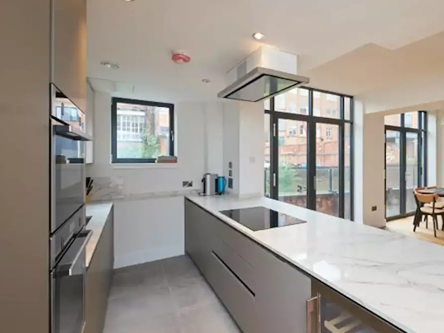 Immagine 4 di Casa indipendente in affitto  in Water Street a 