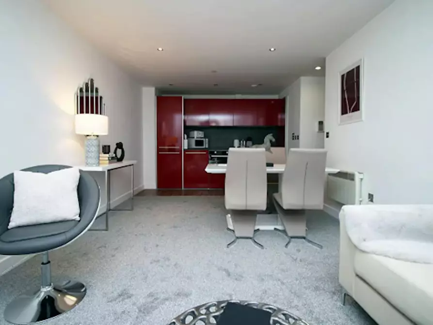 Immagine 5 di Casa indipendente in affitto  in Marsh Street a Bristol