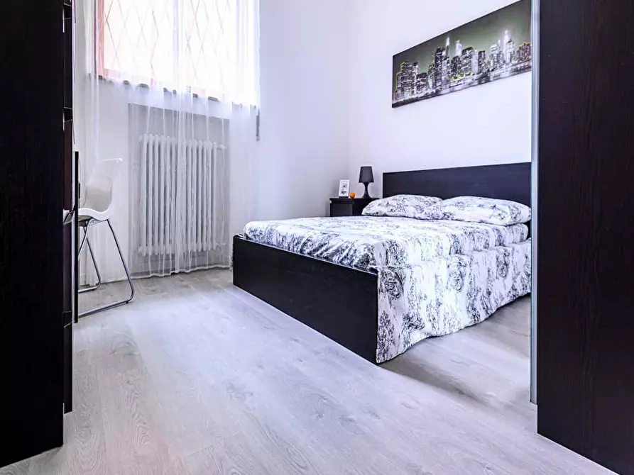 Immagine 2 di Camera in affitto  in Via Ippodromo a Milano