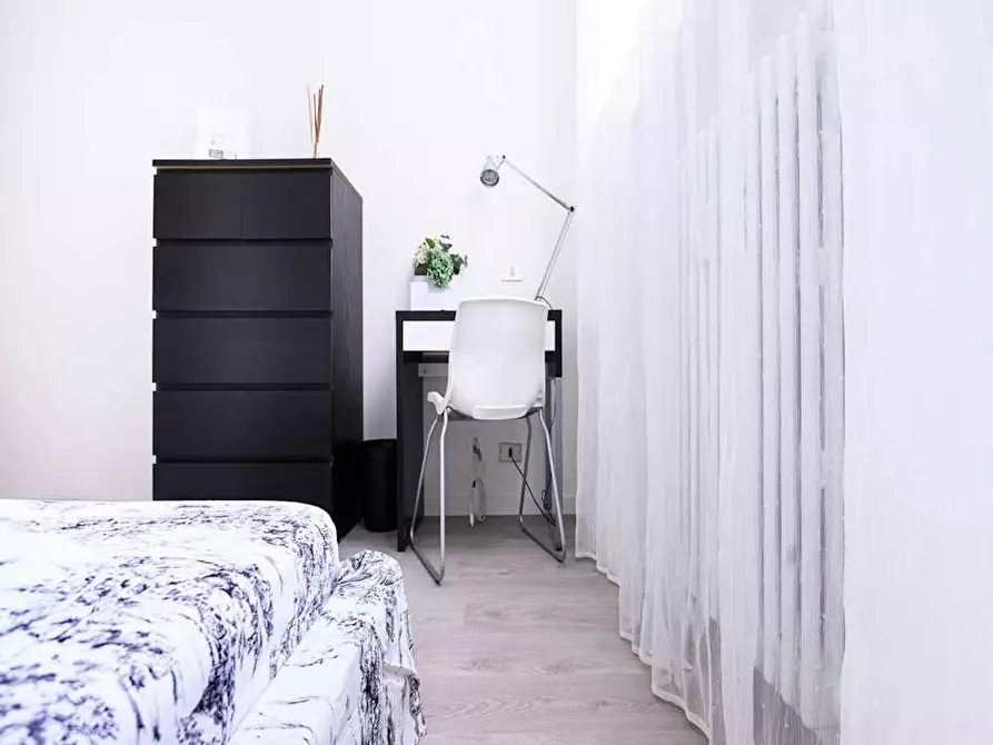 Immagine 4 di Camera in affitto  in Via Ippodromo a Milano