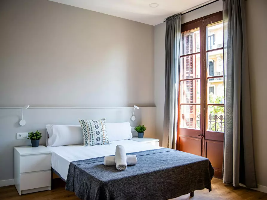 Immagine 7 di Appartamento in affitto  in Carrer de Sants a Barcelona