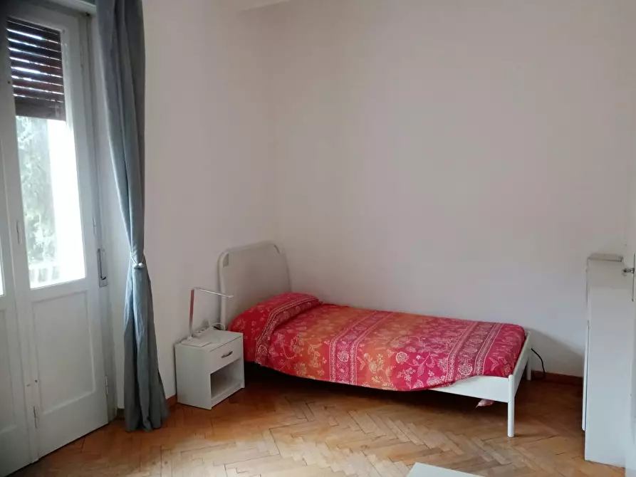 Immagine 1 di Camera in affitto  in Via Regina Pacis a Trento