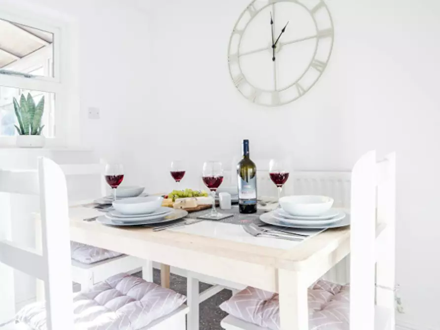 Immagine 4 di Casa indipendente in affitto  in Mountain Ash Close a Hailsham