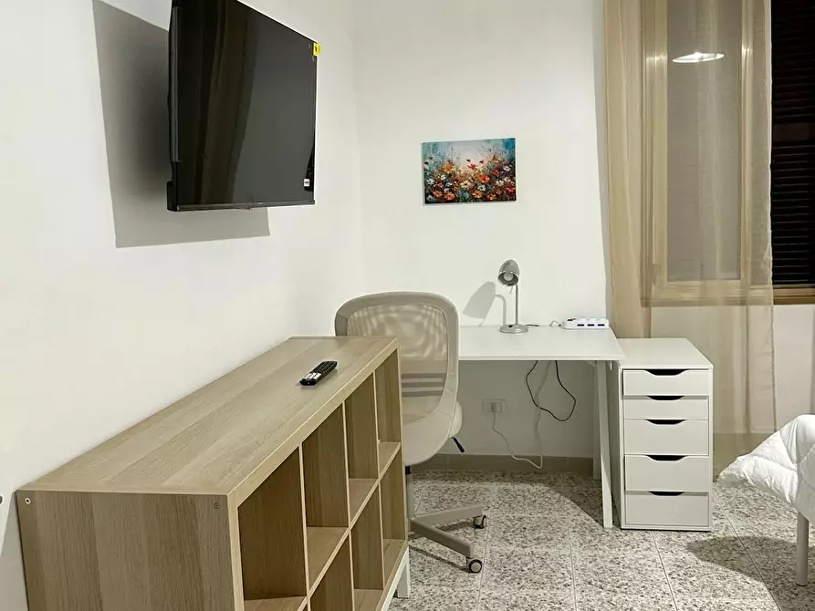 Immagine 2 di Camera in affitto  in Viale dello Scalo San Lorenzo a Roma