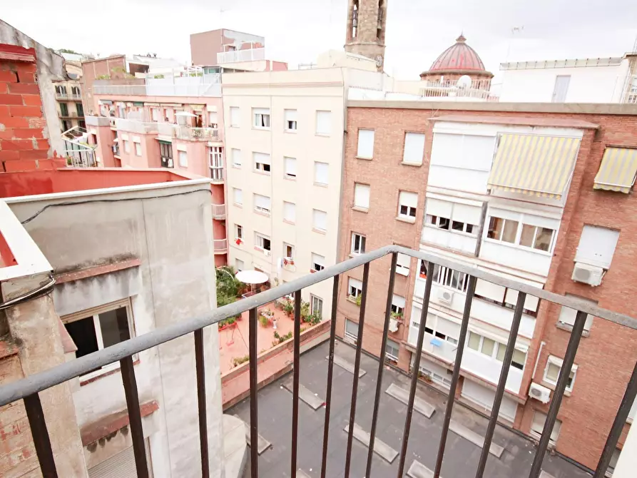 Immagine 3 di Camera in affitto  in Carrer del Poeta Cabanyes a Barcelona