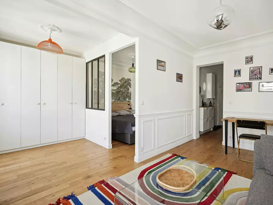 Immagine 6 di Appartamento in affitto  in Rue Louis Rouquier a Levallois-Perret