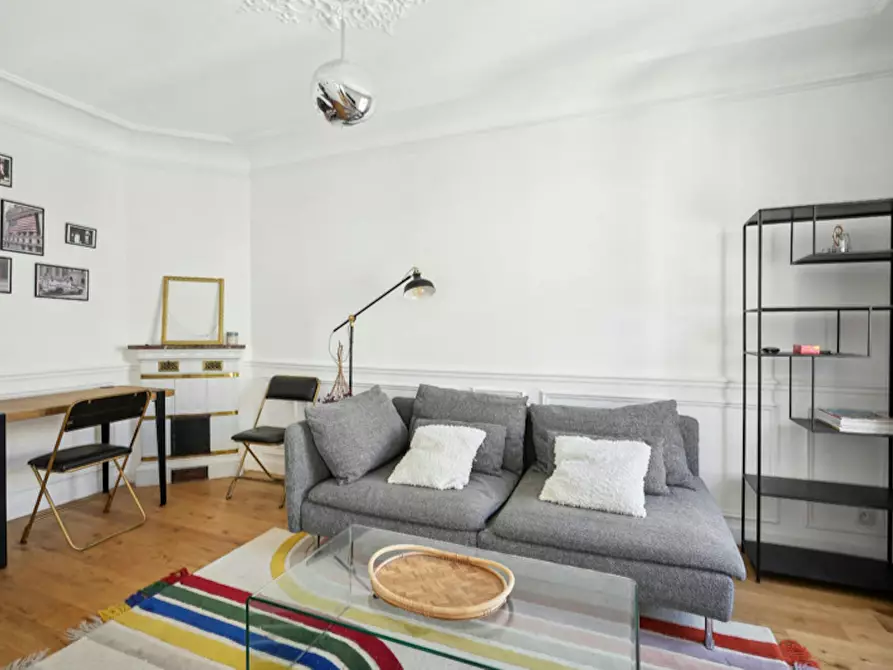 Immagine 1 di Appartamento in affitto  in Rue Louis Rouquier a Levallois-Perret