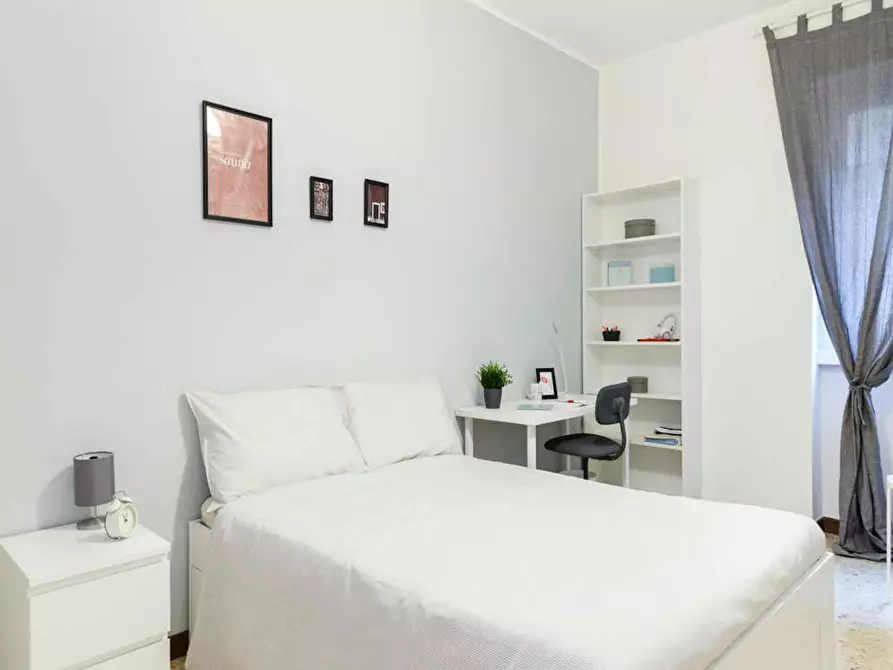 Immagine 5 di Camera in affitto  in Via Melchiorre Delfico a Milano