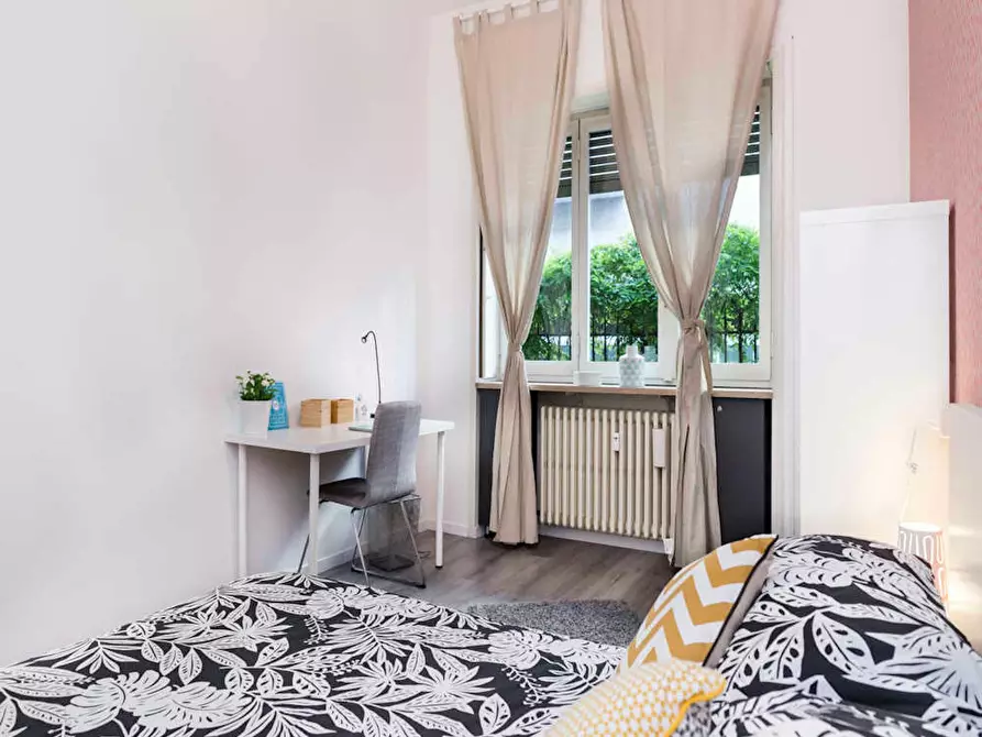 Immagine 4 di Camera in affitto  in Via Guglielmo Röntgen a Milano