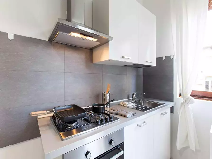 Immagine 10 di Camera in affitto  in Via Rubens a Milano