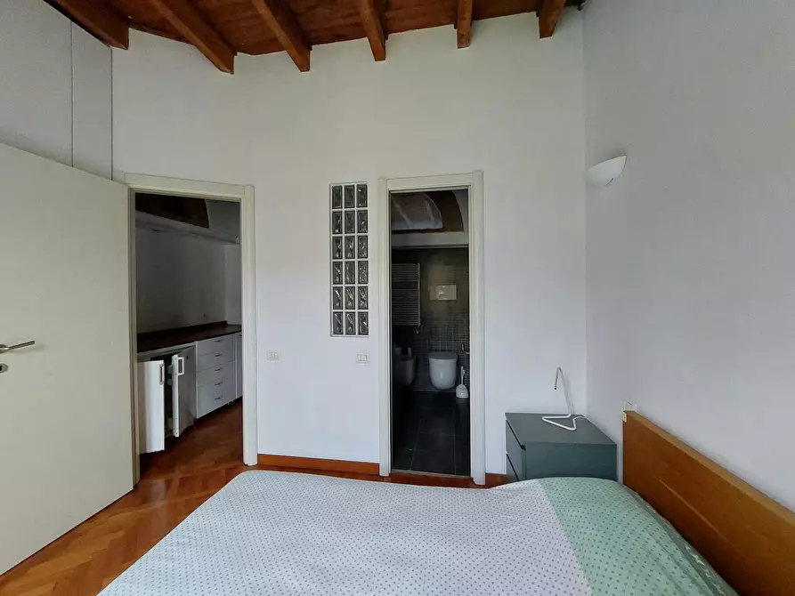 Immagine 4 di Appartamento in affitto  in Via Arnolfo di Cambio a Milano