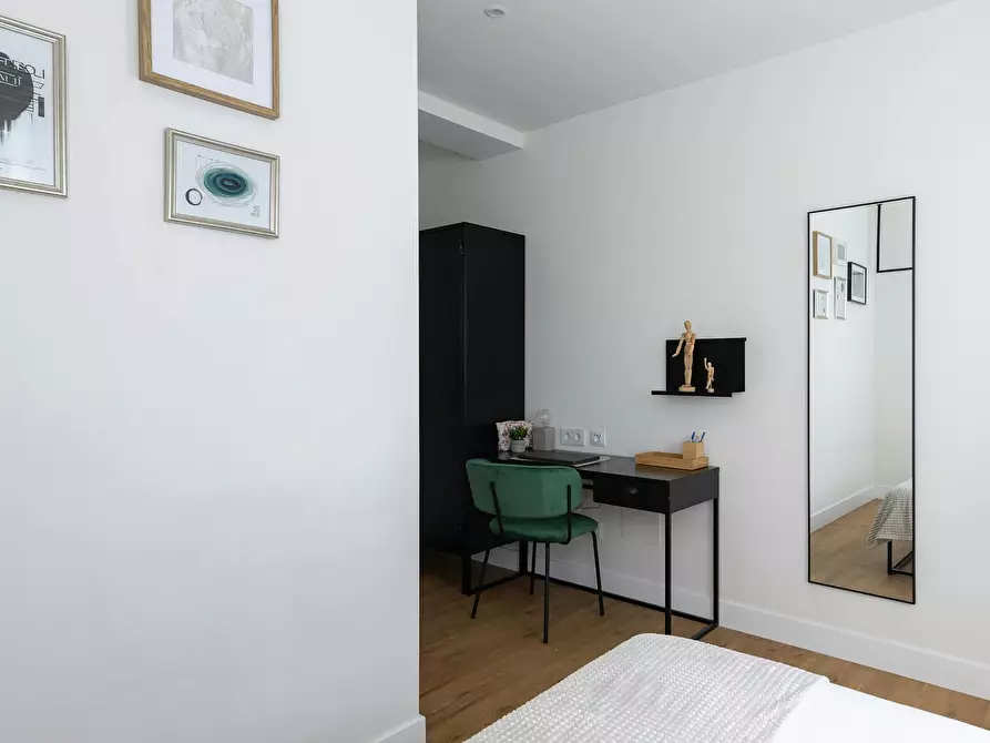 Immagine 7 di Camera in affitto  in Calle General Concha a Bilbao