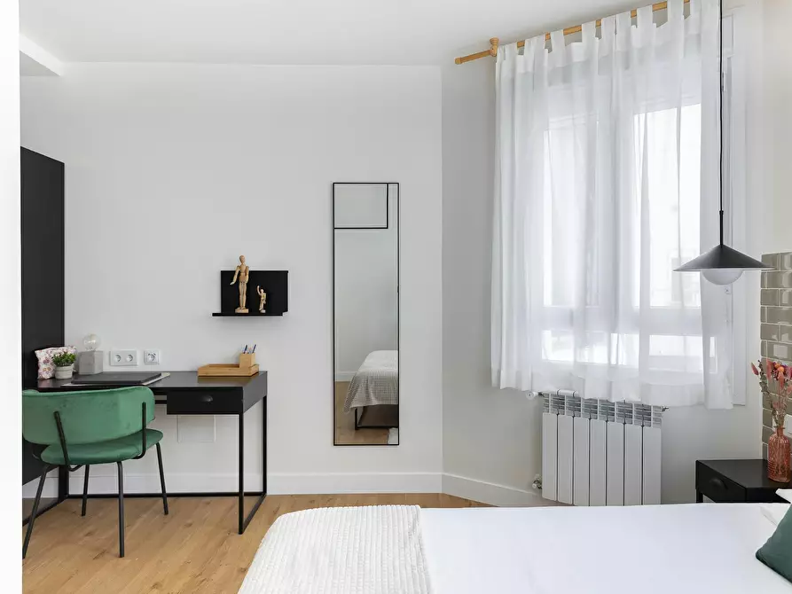 Immagine 6 di Camera in affitto  in Calle General Concha a Bilbao