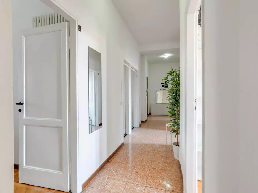 Immagine 6 di Camera in affitto  in Via Melchiorre Gioia a Milano