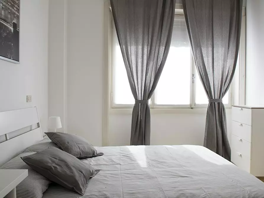 Immagine 2 di Camera in affitto  in Viale Piceno a Milano